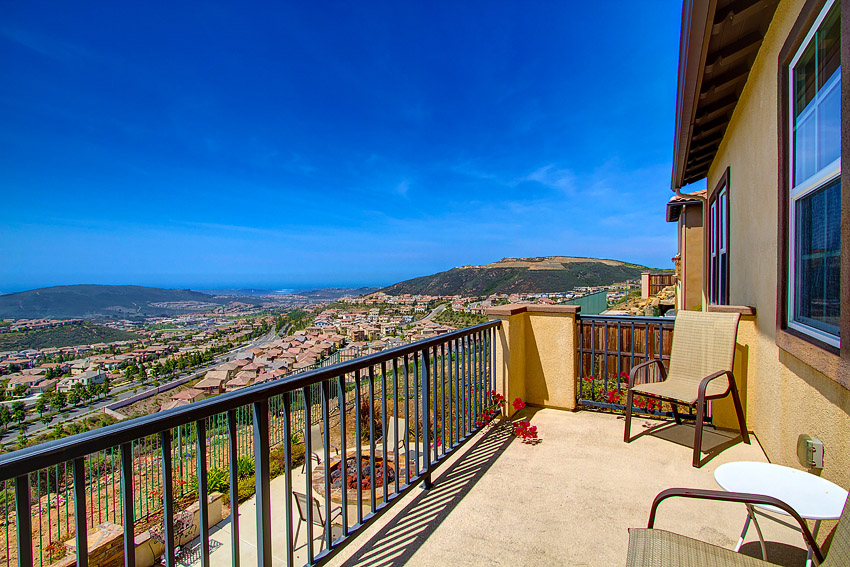 San Elijo Hills Home for Sale with ocean view